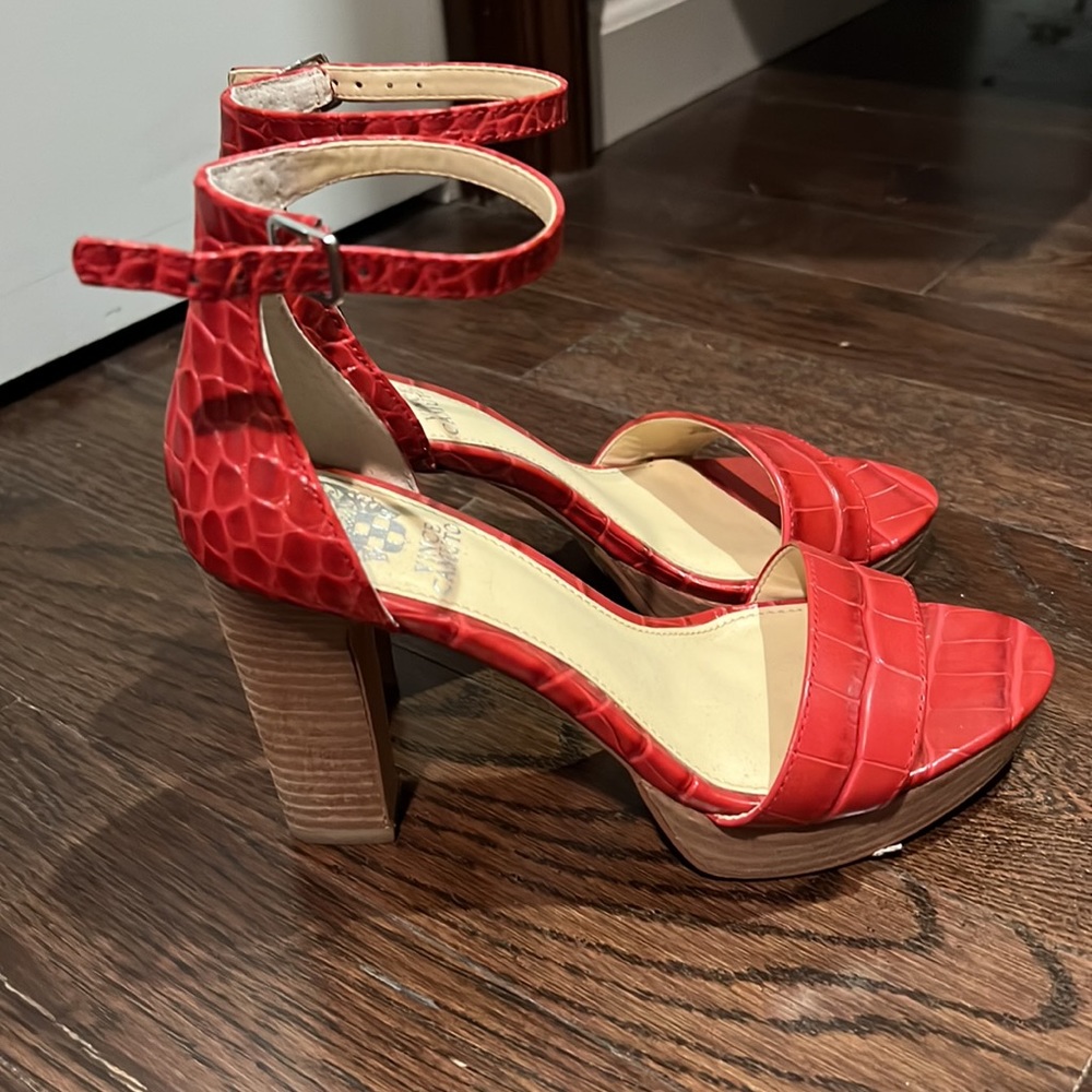 Vince Camuto Red snake skin heels